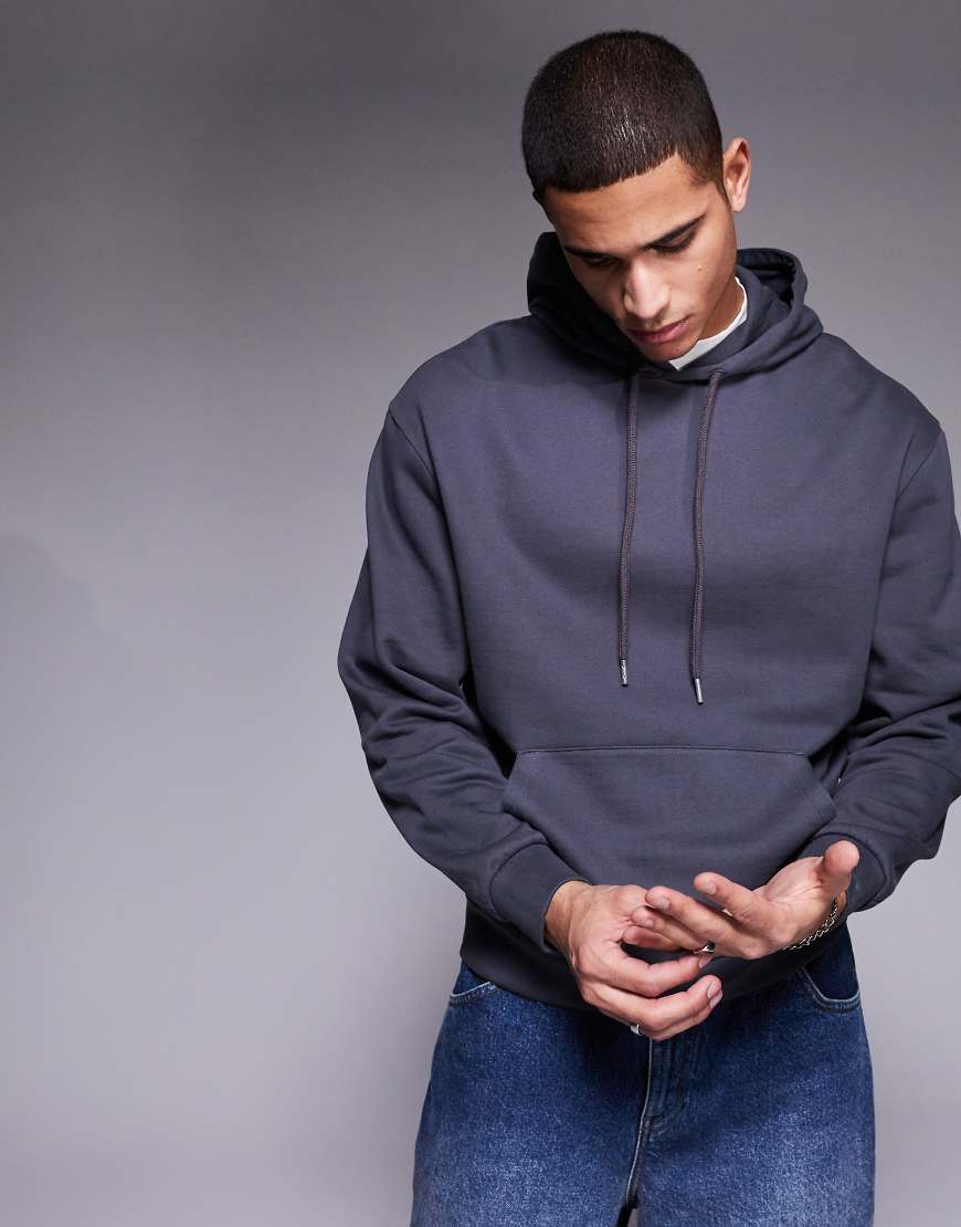 ASOS DESIGN - Essential - Oversize-Kapuzenpullover in Anthrazit-Grau ASOS DESIGN - Essential - Oversize-Kapuzenpullover in Anthrazit-Grau von ASOS DESIGN