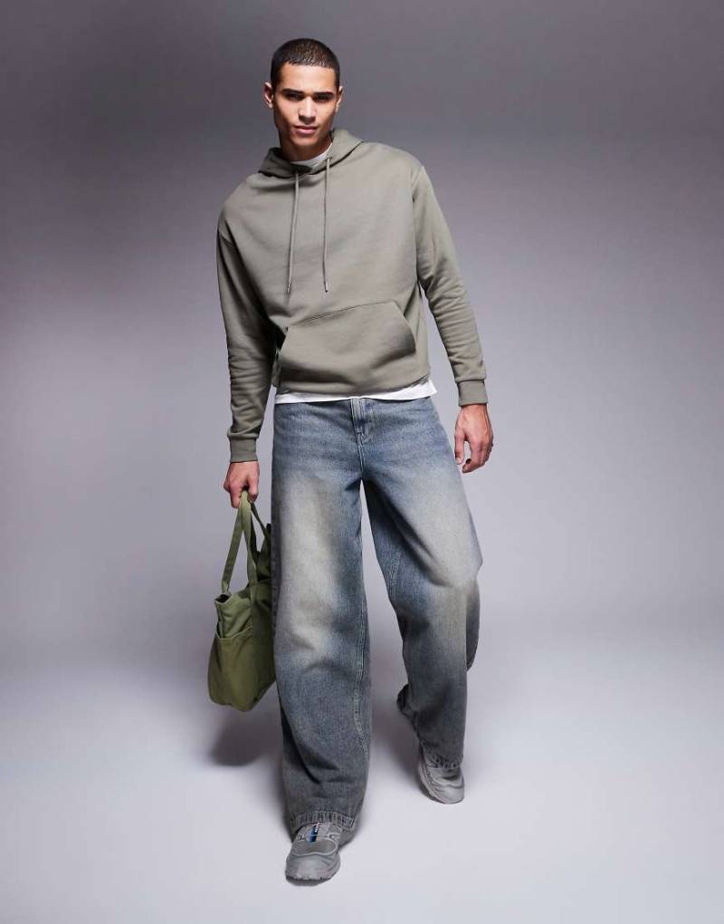 ASOS DESIGN - Essential - Oversize-Kapuzenpullover in Khaki-Grün von ASOS DESIGN