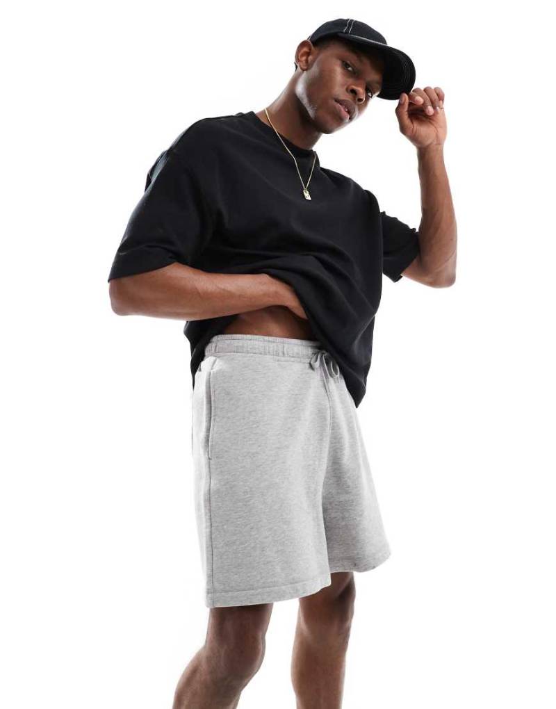 ASOS DESIGN - Essential - Oversize-Shorts in Grau meliert von ASOS DESIGN