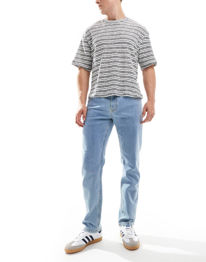 ASOS DESIGN - Schmale Stretch-Jeans in heller Waschung-Blau ASOS DESIGN - Schmale Stretch-Jeans in heller Waschung-Blau von ASOS DESIGN