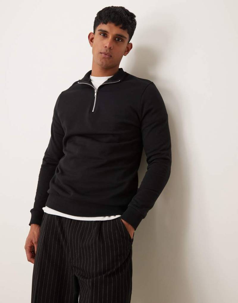 ASOS DESIGN - Basic-Sweatshirt in Schwarz mit kurzem Reißverschluss von ASOS DESIGN