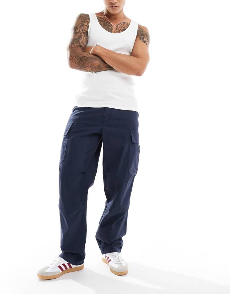 ASOS DESIGN - Weite Cargohose in Navy-Marineblau von ASOS DESIGN