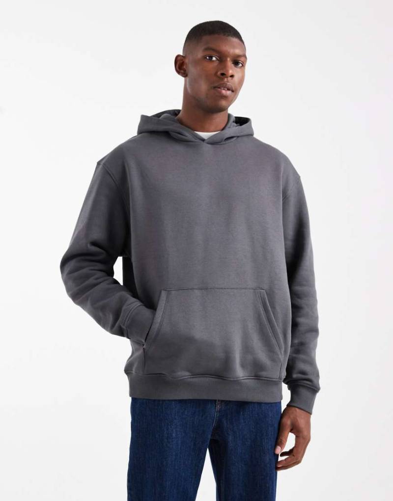 ASOS DESIGN - Essentials - Kapuzenpullover in Anthrazit mit lockerer Passform-Grau von ASOS DESIGN
