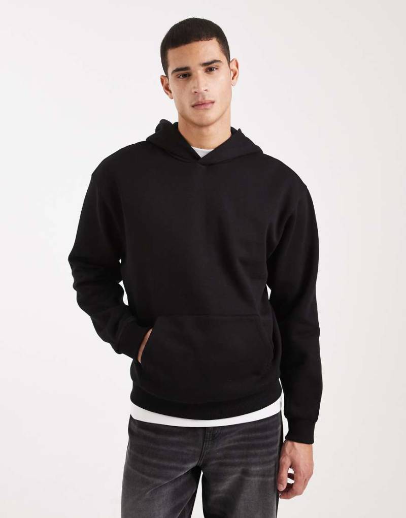 ASOS DESIGN - Essentials - Locker geschnittener Kapuzenpullover in Schwarz von ASOS DESIGN