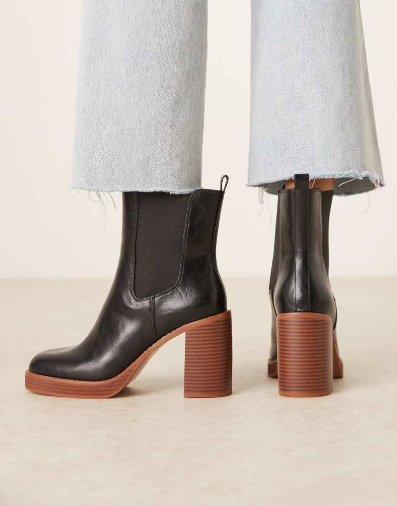 ASOS DESIGN - Evelyn - Stiefeletten in Schwarz mit Plateausohle und Absatz von ASOS DESIGN