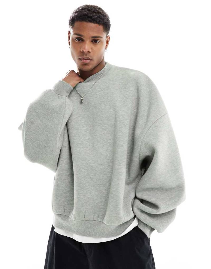 ASOS DESIGN - Extrem-Oversize-Sweatshirt in meliertem Grau von ASOS DESIGN