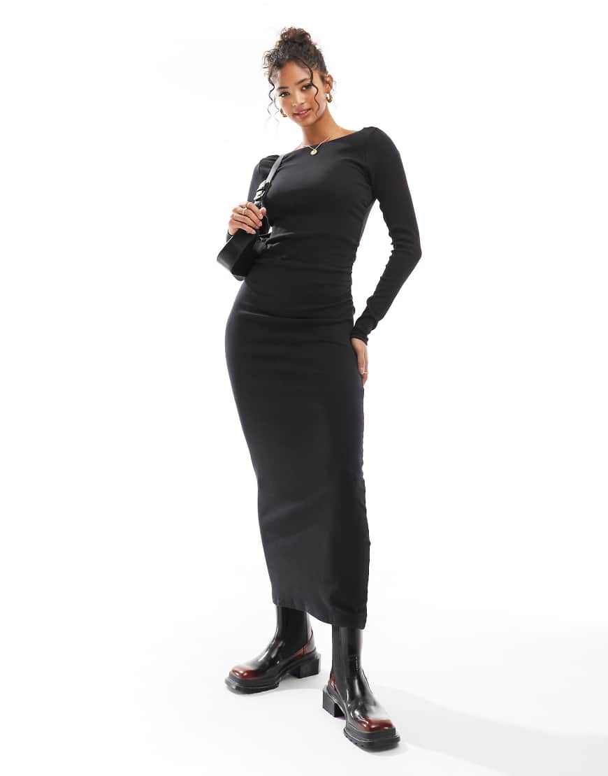 ASOS DESIGN - Figurbetontes, langärmliges Midikleid in Schwarz mit seitlicher Raffung ASOS DESIGN - Figurbetontes, langärmliges Midikleid in Schwarz mit seitlicher Raffung von ASOS DESIGN