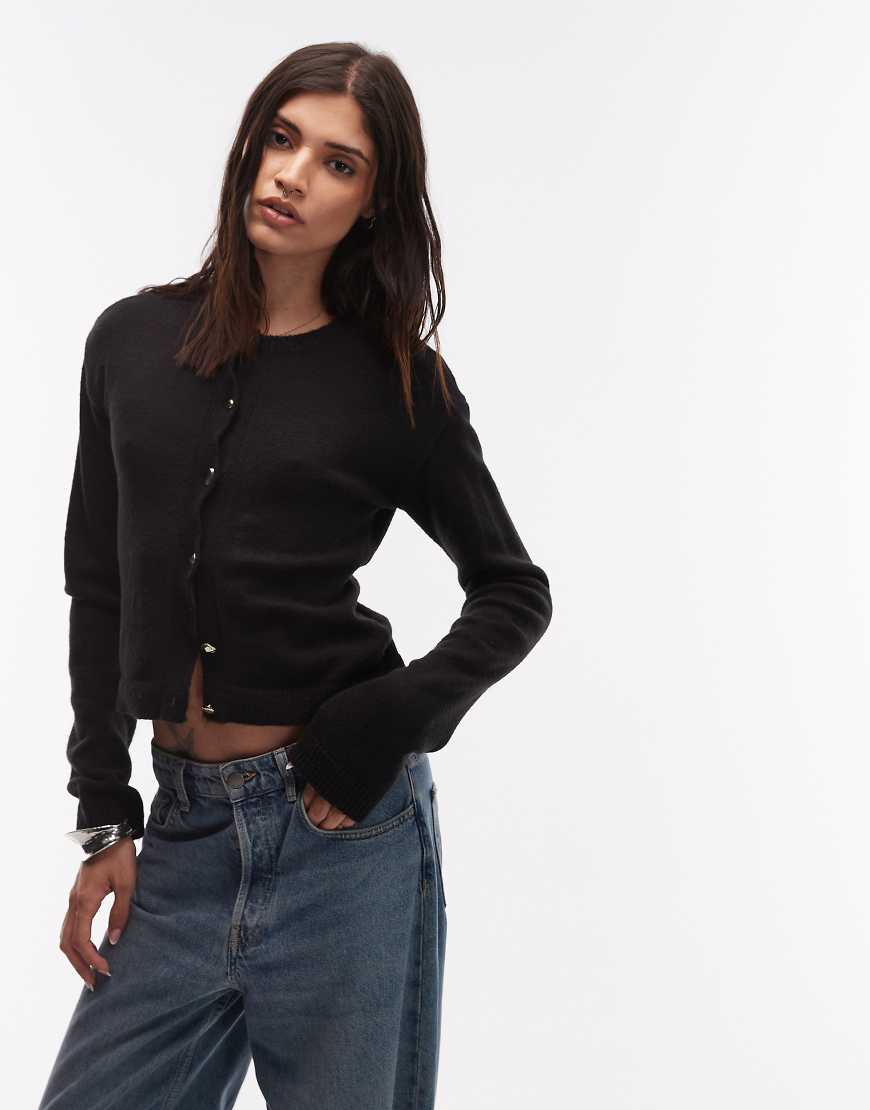 ASOS DESIGN - Flauschige Strickjacke in Schwarz mit kastigem Schnitt von ASOS DESIGN
