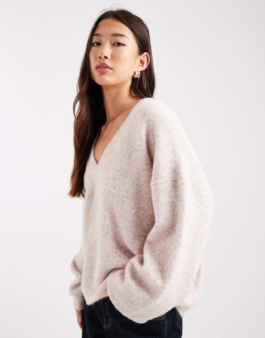 ASOS DESIGN - Flauschiger Pullover in meliertem Rosa mit tiefem V-Ausschnitt-Lila ASOS DESIGN - Flauschiger Pullover in meliertem Rosa mit tiefem V-Ausschnitt-Lila von ASOS DESIGN