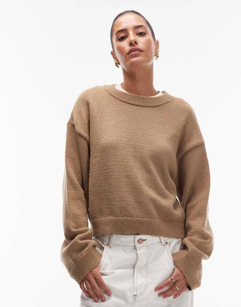 ASOS DESIGN - Flauschiger Strickpullover in Braun mit weiten Ärmeln-Brown von ASOS DESIGN
