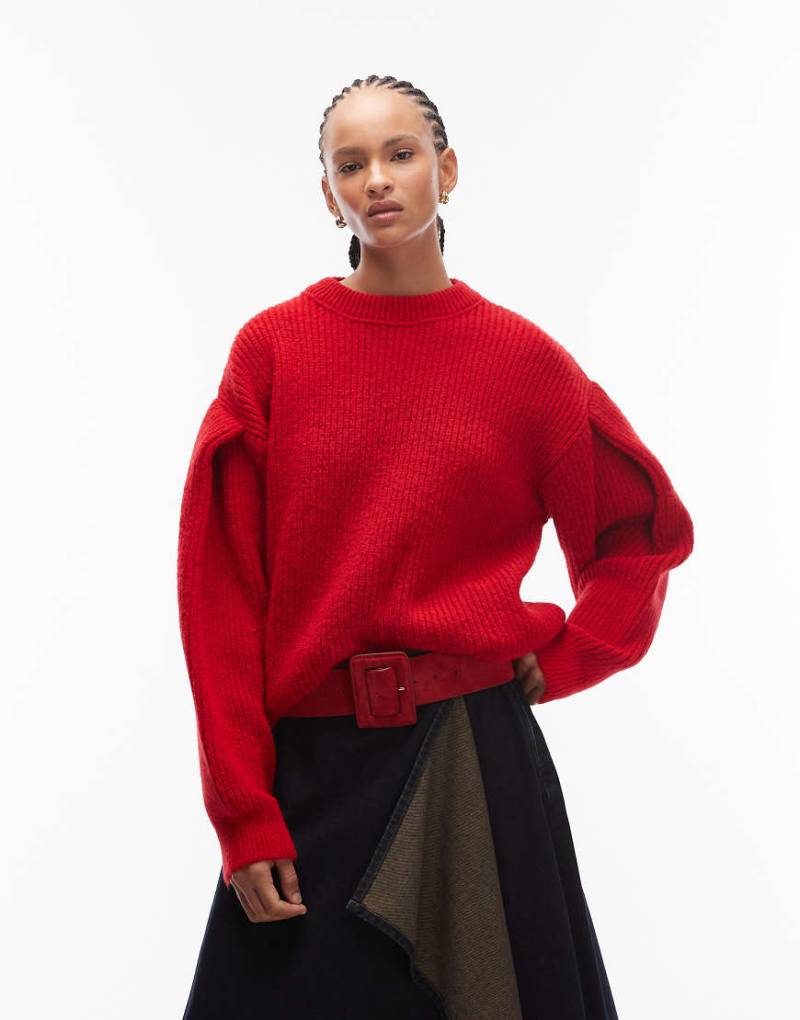 ASOS DESIGN - Flauschiger Strickpullover in Rot mit Rundhalsausschnitt von ASOS DESIGN