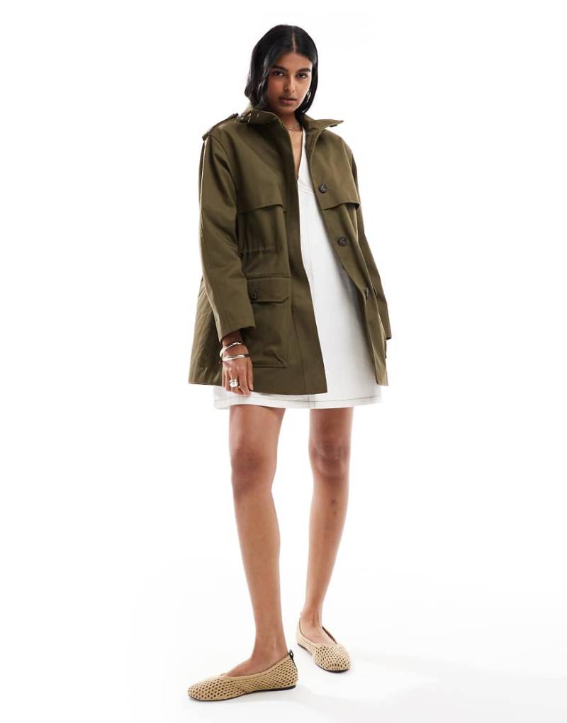 ASOS DESIGN - Formeller Parka in Oliv mit vier Taschen-Grün von ASOS DESIGN
