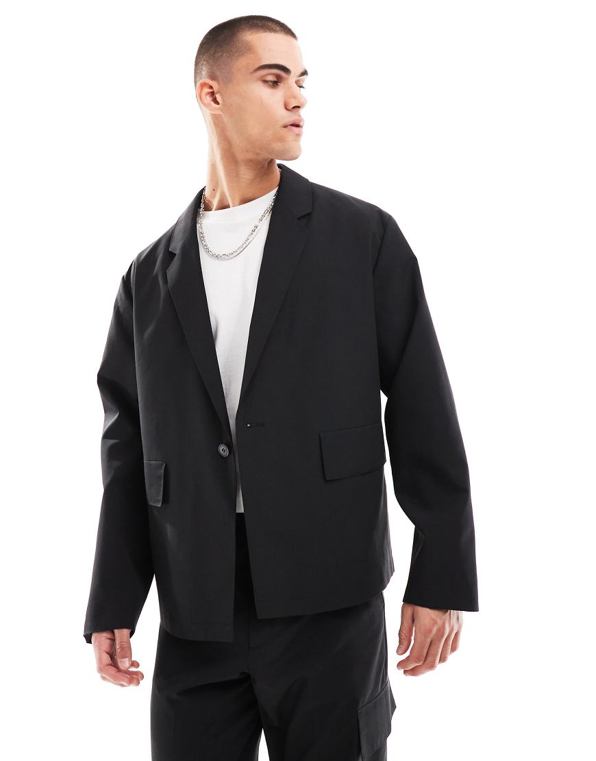 ASOS DESIGN - Funktionaler Blazer in Schwarz mit lockerem, kastigem Schnitt von ASOS DESIGN