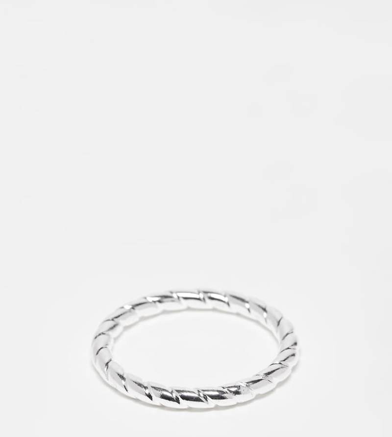 ASOS DESIGN - Gedrehter Ring aus Sterlingsilber in Silberoptik von ASOS DESIGN