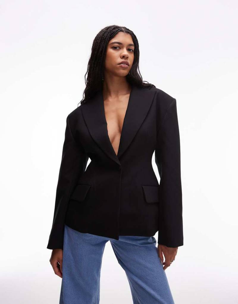 ASOS DESIGN - Geformter, taillierter Blazer in Schwarz von ASOS DESIGN