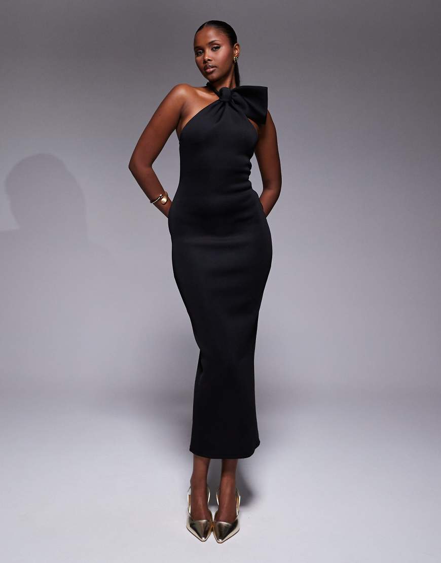 ASOS DESIGN - Geformtes Maxikleid in Schwarz mit Schleife am Ausschnitt ASOS DESIGN - Geformtes Maxikleid in Schwarz mit Schleife am Ausschnitt von ASOS DESIGN