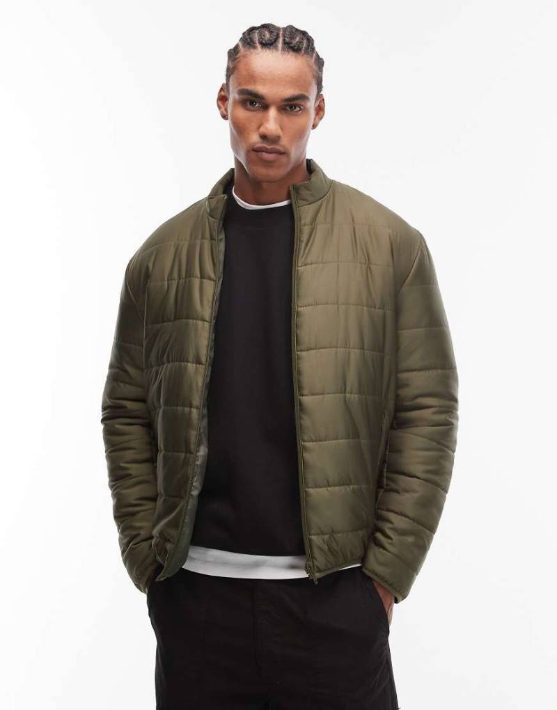 ASOS DESIGN - Gefütterte Jacke aus peakMAX-Material in Khaki-Grün ASOS DESIGN - Gefütterte Jacke aus peakMAX-Material in Khaki-Grün von ASOS DESIGN