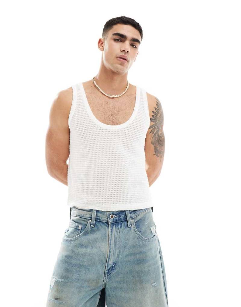 ASOS DESIGN - Gehäkeltes Trägershirt in Weiß von ASOS DESIGN