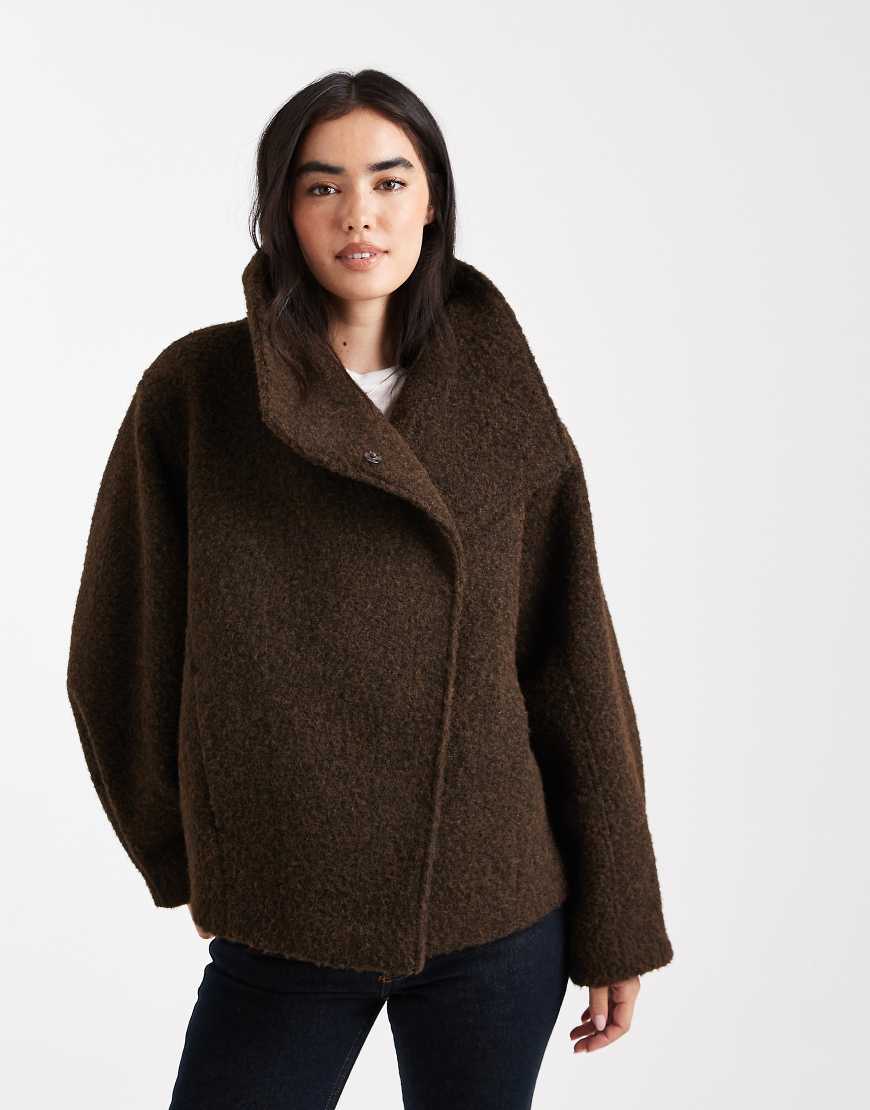 ASOS DESIGN - Gemütliche Oversize-Jacke in Schokobraun mit Stehkragen-Neutral von ASOS DESIGN