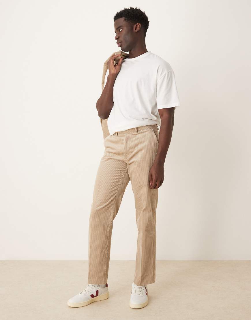 ASOS DESIGN - Gerade geschnittene Anzughose aus Cord in Steinbeige-Neutral von ASOS DESIGN