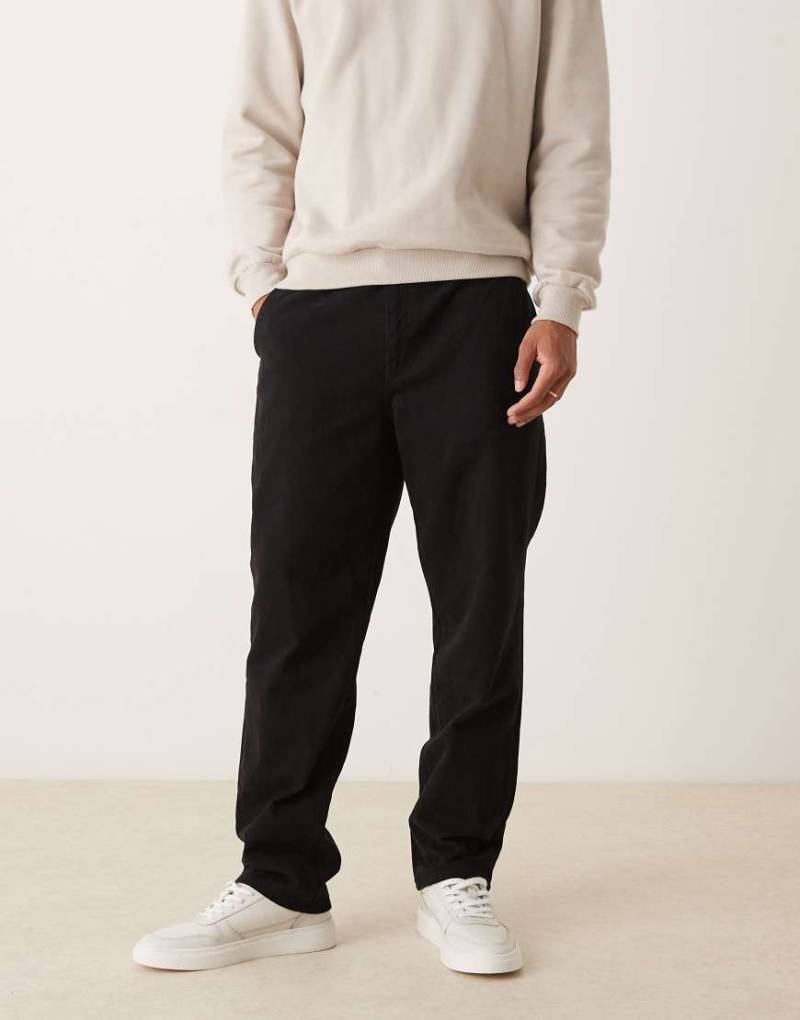 ASOS DESIGN - Gerade geschnittene Chinohose in Schwarz mit elastischem Bund von ASOS DESIGN