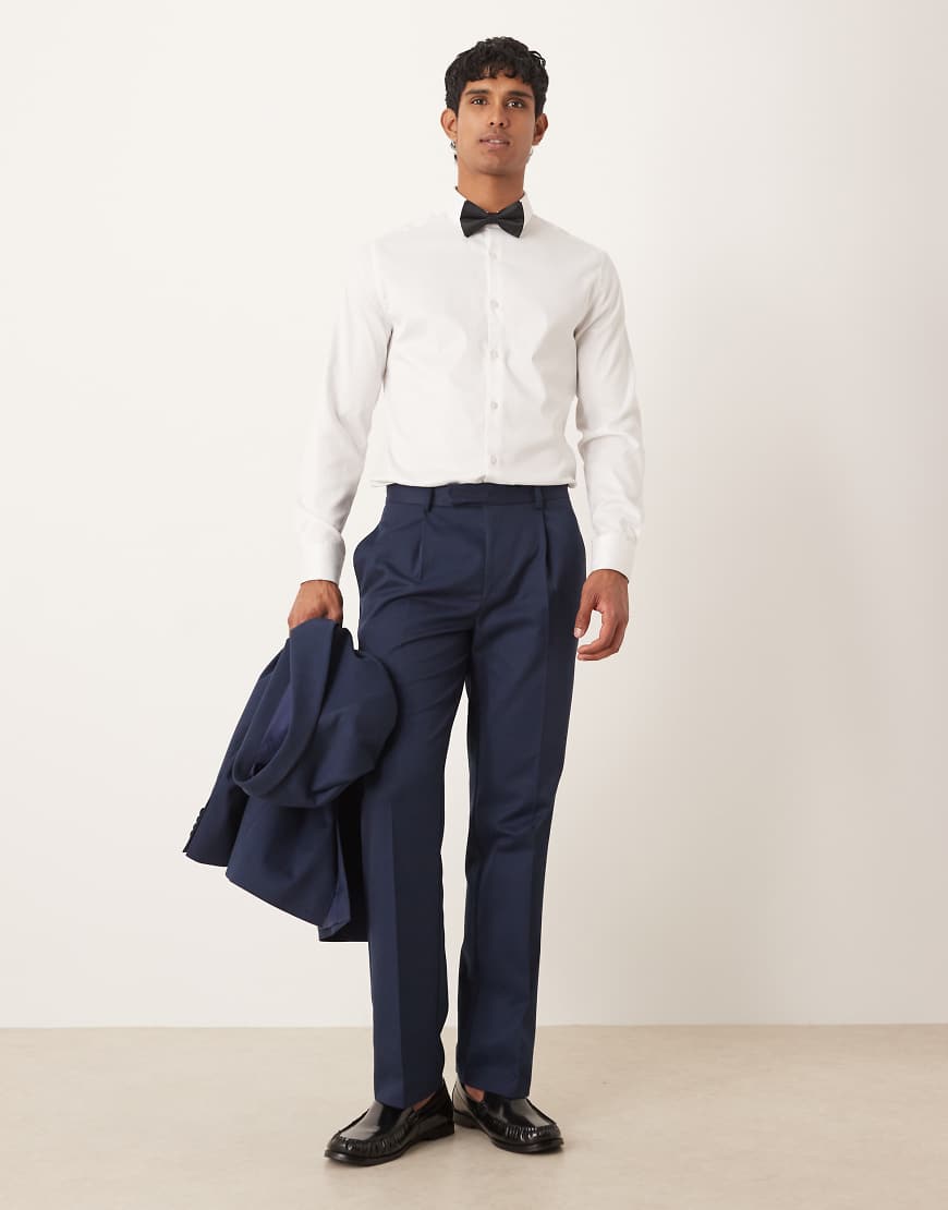 ASOS DESIGN - Gerade geschnittene Smoking-Hose aus Twill in Marineblau-Schwarz von ASOS DESIGN