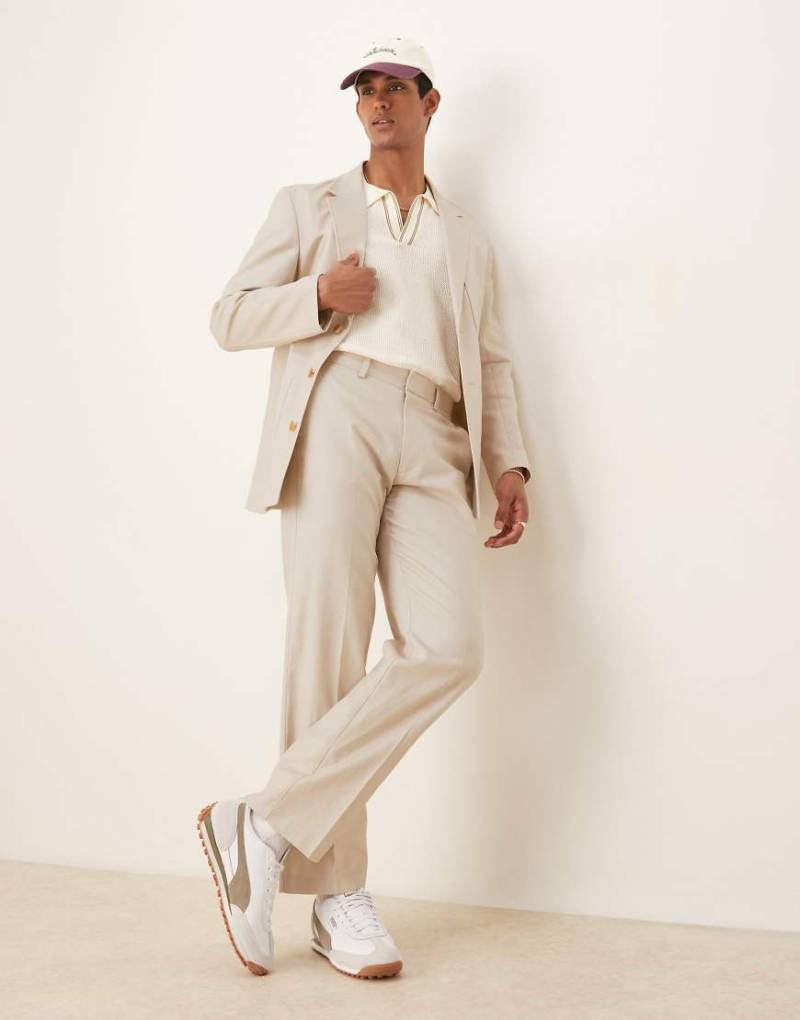 ASOS DESIGN - Gerade geschnittene Twill-Anzughose aus Baumwoll-Leinenmix in Steinbeige-Neutral von ASOS DESIGN