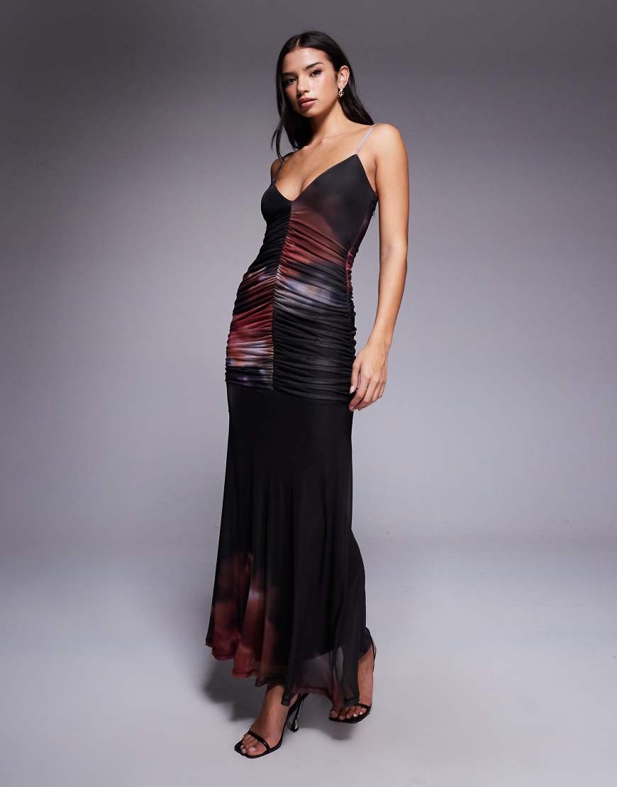 ASOS DESIGN - Gerafftes Maxikleid aus Netzstoff mit dunklem Blumenmuster-Bunt von ASOS DESIGN