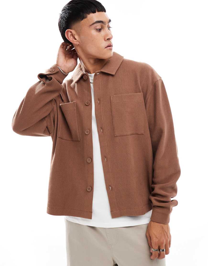 ASOS DESIGN - Gerippte Harrington-Jacke aus Jersey in Braun mit Oversize-Schnitt ASOS DESIGN - Gerippte Harrington-Jacke aus Jersey in Braun mit Oversize-Schnitt von ASOS DESIGN