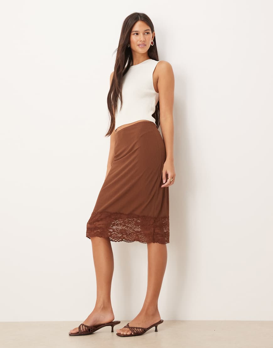 ASOS DESIGN - Gerippter, transparenter Rock aus luftigem Stoff in ungewöhnlicher Länge in Braun mit Spitzenborte-Brown ASOS DESIGN - Gerippter, transparenter Rock aus luftigem Stoff in ungewöhnlicher Länge in Braun mit Spitzenborte-Brown von ASOS DESIGN