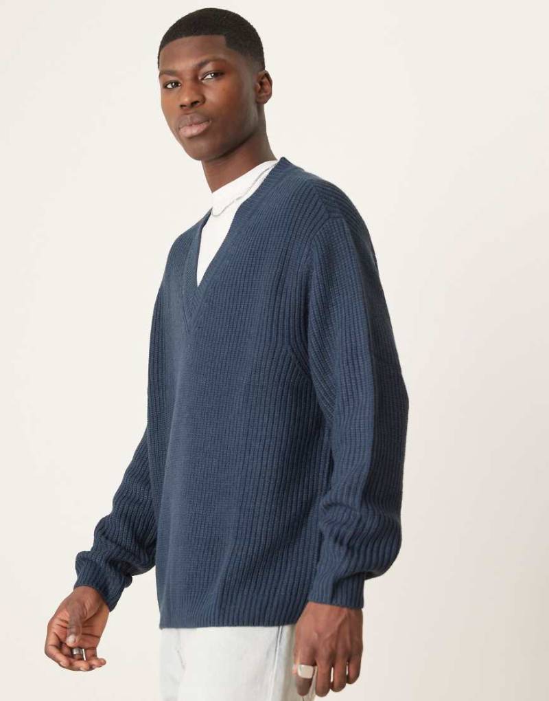 ASOS DESIGN - Gerippter Oversize-Strickpullover in Marineblau mit Patentmuster von ASOS DESIGN