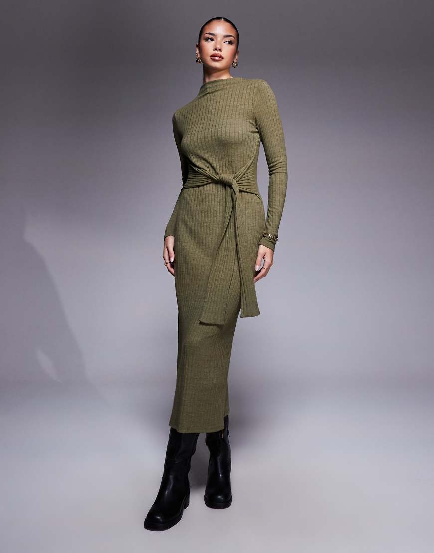 ASOS DESIGN - Geripptes, langärmliges Midikleid in Khaki mit hohem Ausschnitt und Bindebändern vorne-Grün von ASOS DESIGN