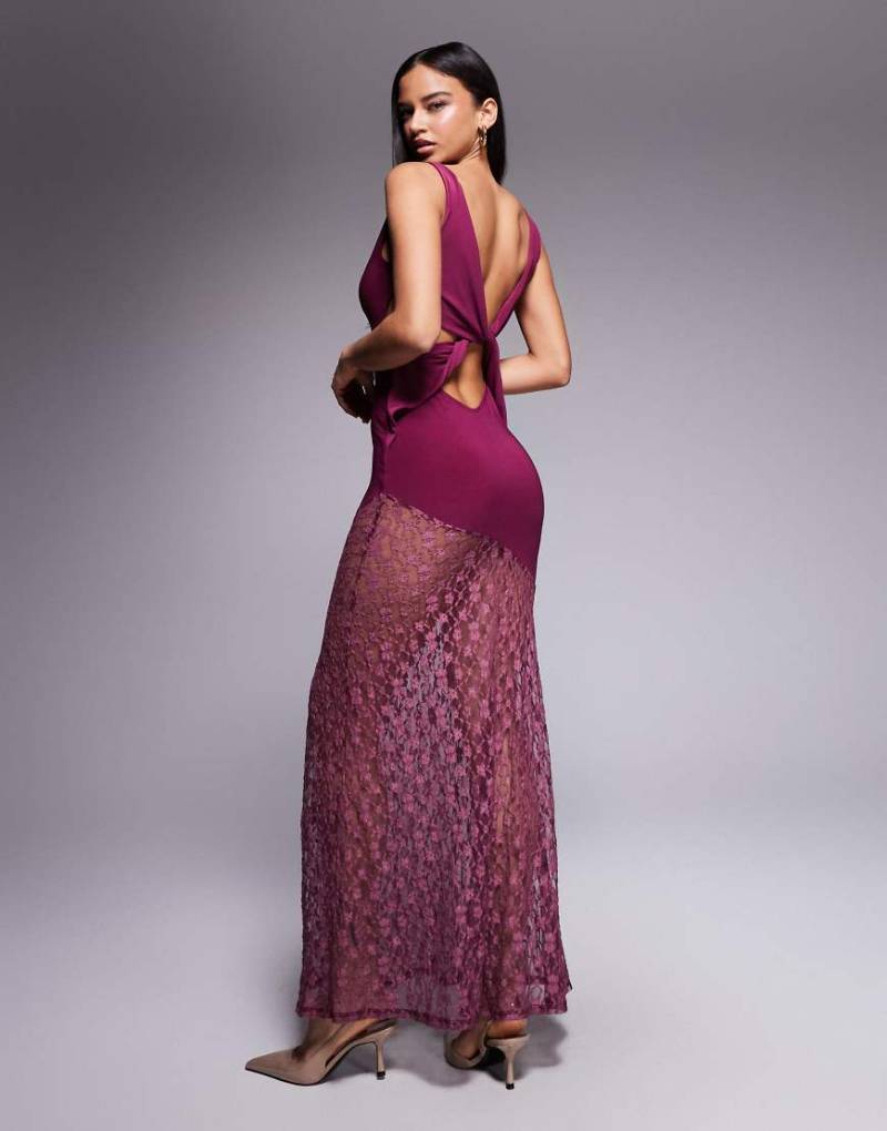 ASOS DESIGN - Geschmeidiges Maxikleid aus Spitzenmix in Pflaume mit tiefem Ausschnitt-Lila ASOS DESIGN - Geschmeidiges Maxikleid aus Spitzenmix in Pflaume mit tiefem Ausschnitt-Lila von ASOS DESIGN