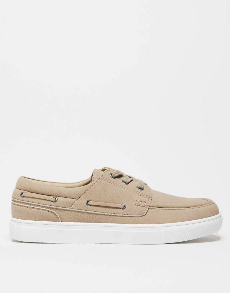 ASOS DESIGN - Geschnürte Bootsschuhe in Steinbeige-Neutral von ASOS DESIGN