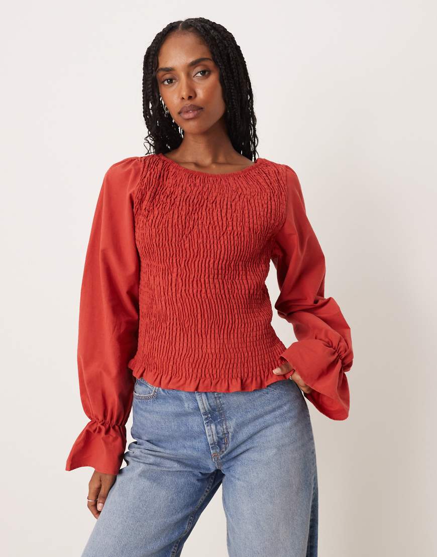 ASOS DESIGN - Gesmokte Bluse aus Leinenmix in Rot von ASOS DESIGN