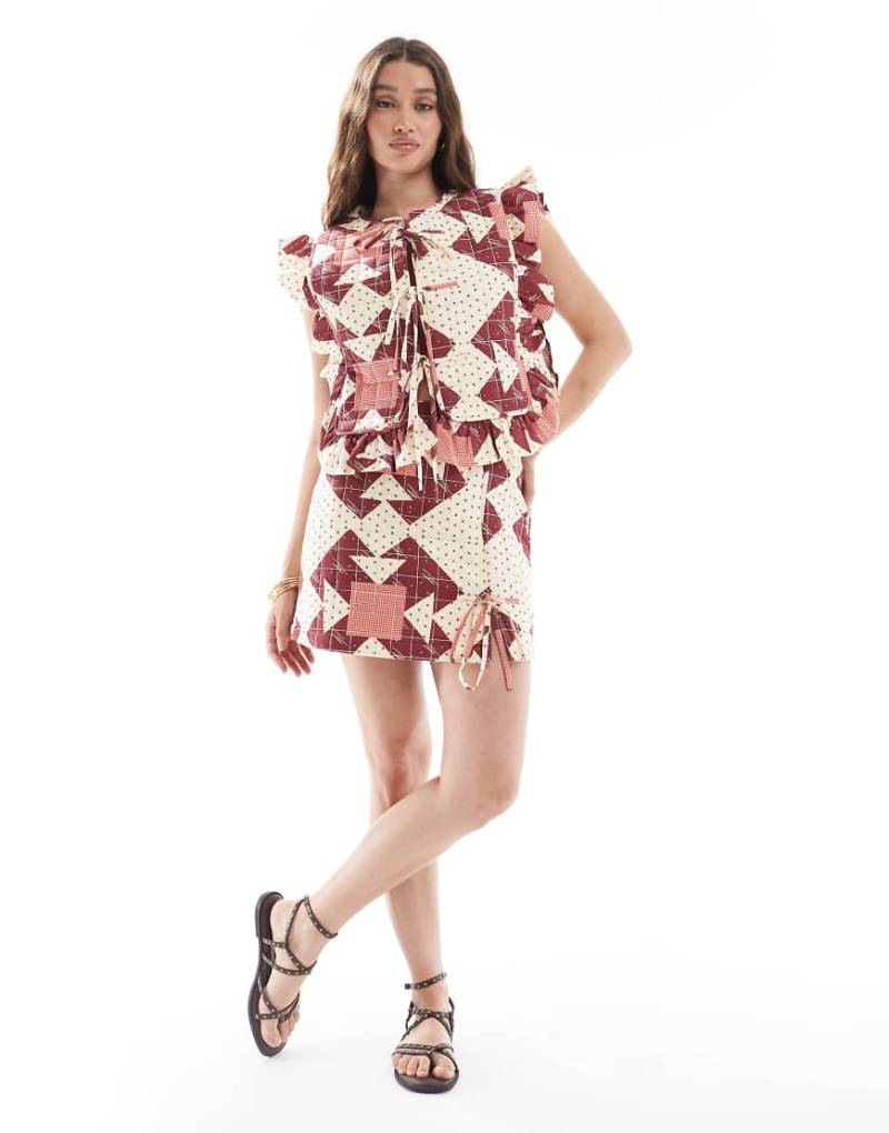 ASOS DESIGN - Gesteppter Minirock, Kombiteil-Bunt von ASOS DESIGN