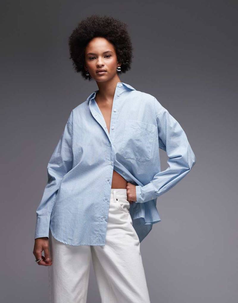 ASOS DESIGN - Gestreifte Oversize-Hemdbluse in Blau und Weiß-Bunt von ASOS DESIGN