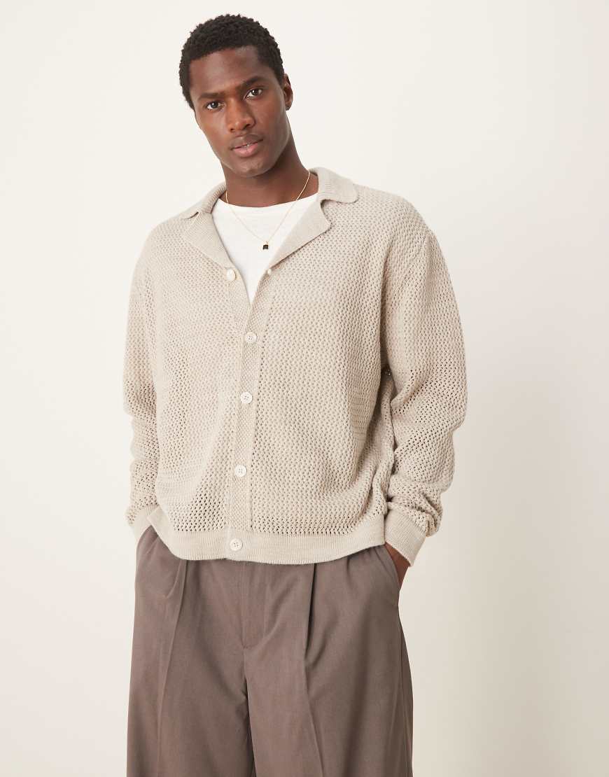 ASOS DESIGN - Gestrickte, kastige Oversize-Strickjacke in Wollweiß mit Reverskragen-Neutral von ASOS DESIGN