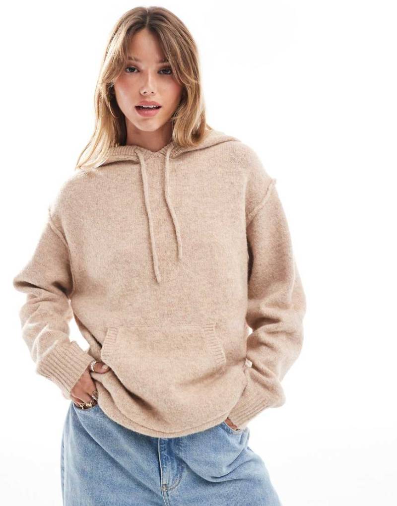 ASOS DESIGN - Gestrickter Oversize-Kapuzenpullover in Steinbeige-Rosa von ASOS DESIGN