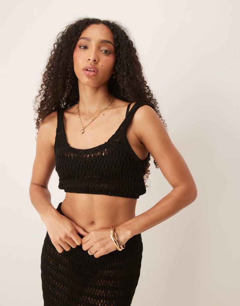 ASOS DESIGN - Gestricktes Cropped-Strandoberteil in Schwarz von ASOS DESIGN
