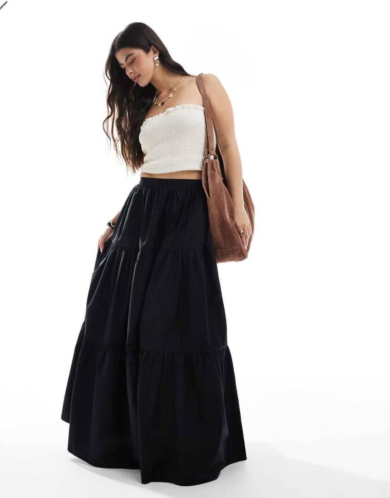 ASOS DESIGN - Gestufter Boho-Maxirock in Schwarz von ASOS DESIGN