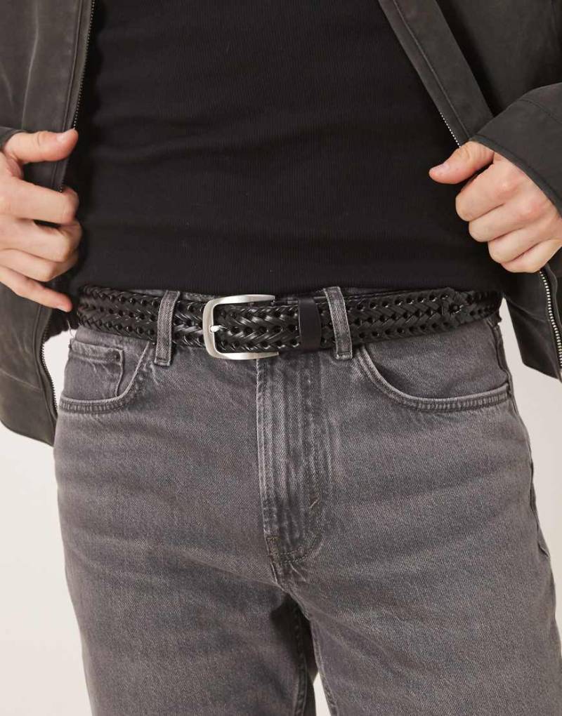 ASOS DESIGN - Eleganter, gewebter Ledergürtel in Schwarz mit silberner Schnalle von ASOS DESIGN