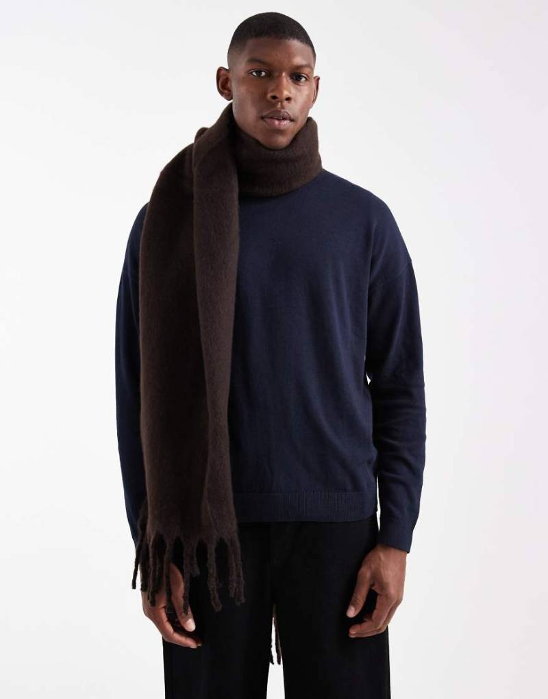 ASOS DESIGN - Gewebter angerauter Schal in Schokobraun-Brown von ASOS DESIGN