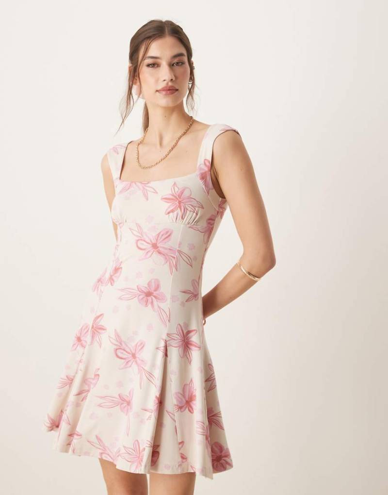 ASOS DESIGN - Godet-Minikleid in Rosa mit Blümchenmuster und eckigem Ausschnitt-Bunt von ASOS DESIGN