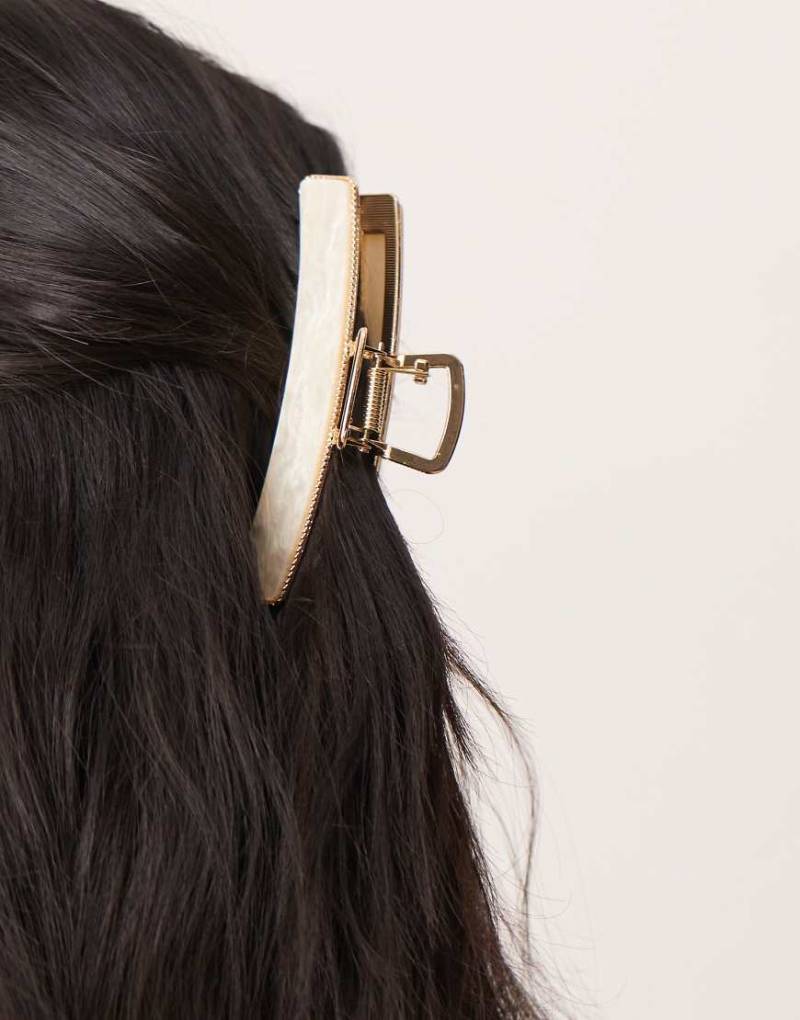 ASOS DESIGN - Goldfarbene Haarklammer mit Zierperlmuttdetail-Weiß von ASOS DESIGN