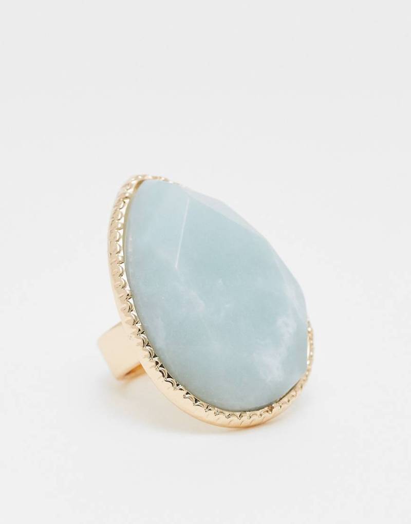 ASOS DESIGN - Goldfarbener Oversize-Ring mit Halbedelstein von ASOS DESIGN