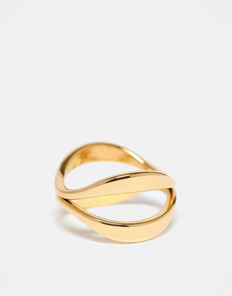 ASOS DESIGN - Goldfarbener Ring aus wasserfestem Edelstahl mit überkreuztem Design von ASOS DESIGN