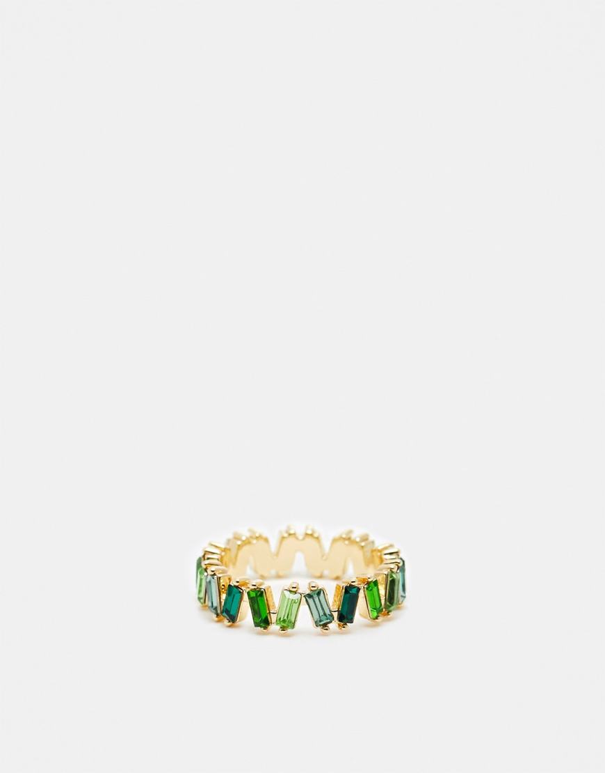 ASOS DESIGN - Goldfarbener Ring mit Schmucksteinen in abgestimmten Grüntönen mit Baguette-Schliff von ASOS DESIGN