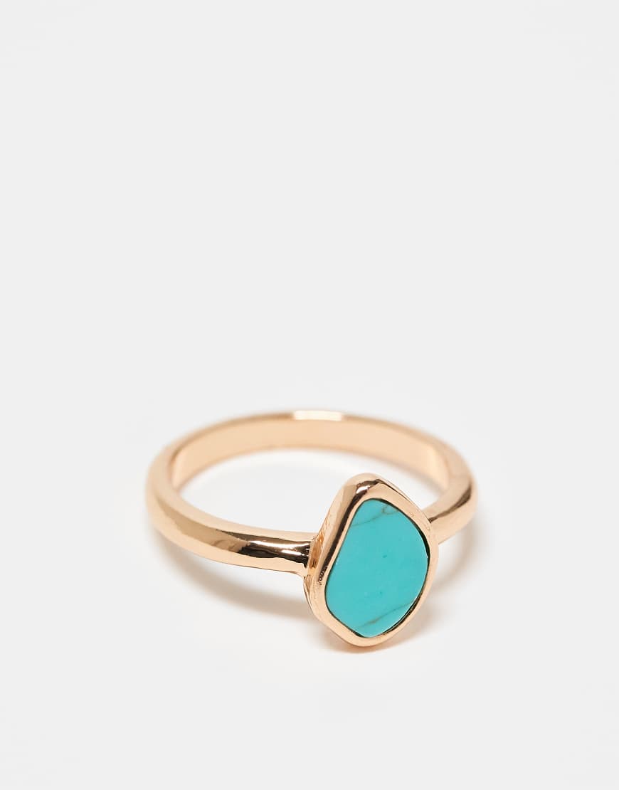 ASOS DESIGN - Goldfarbener Ring mit Stein in Halbedelstein-Optik von ASOS DESIGN