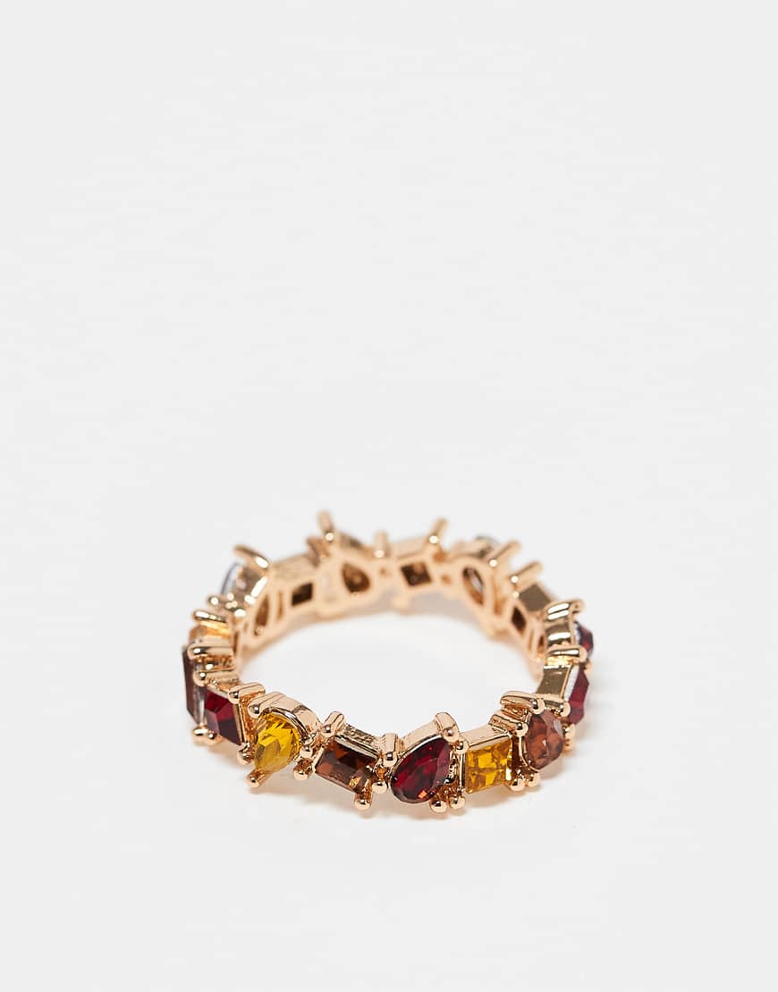 ASOS DESIGN - Goldfarbener Ring mit mehrfarbigen Kristallen ASOS DESIGN - Goldfarbener Ring mit mehrfarbigen Kristallen von ASOS DESIGN